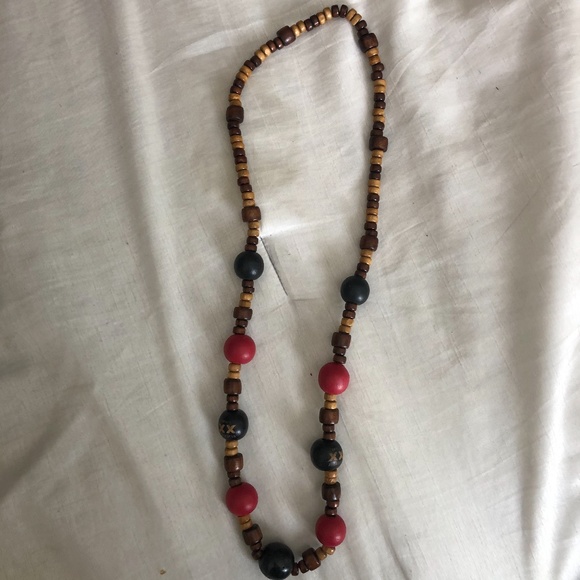 Dos Equis Red & Black Beaded Necklace - Picture 3 of 3